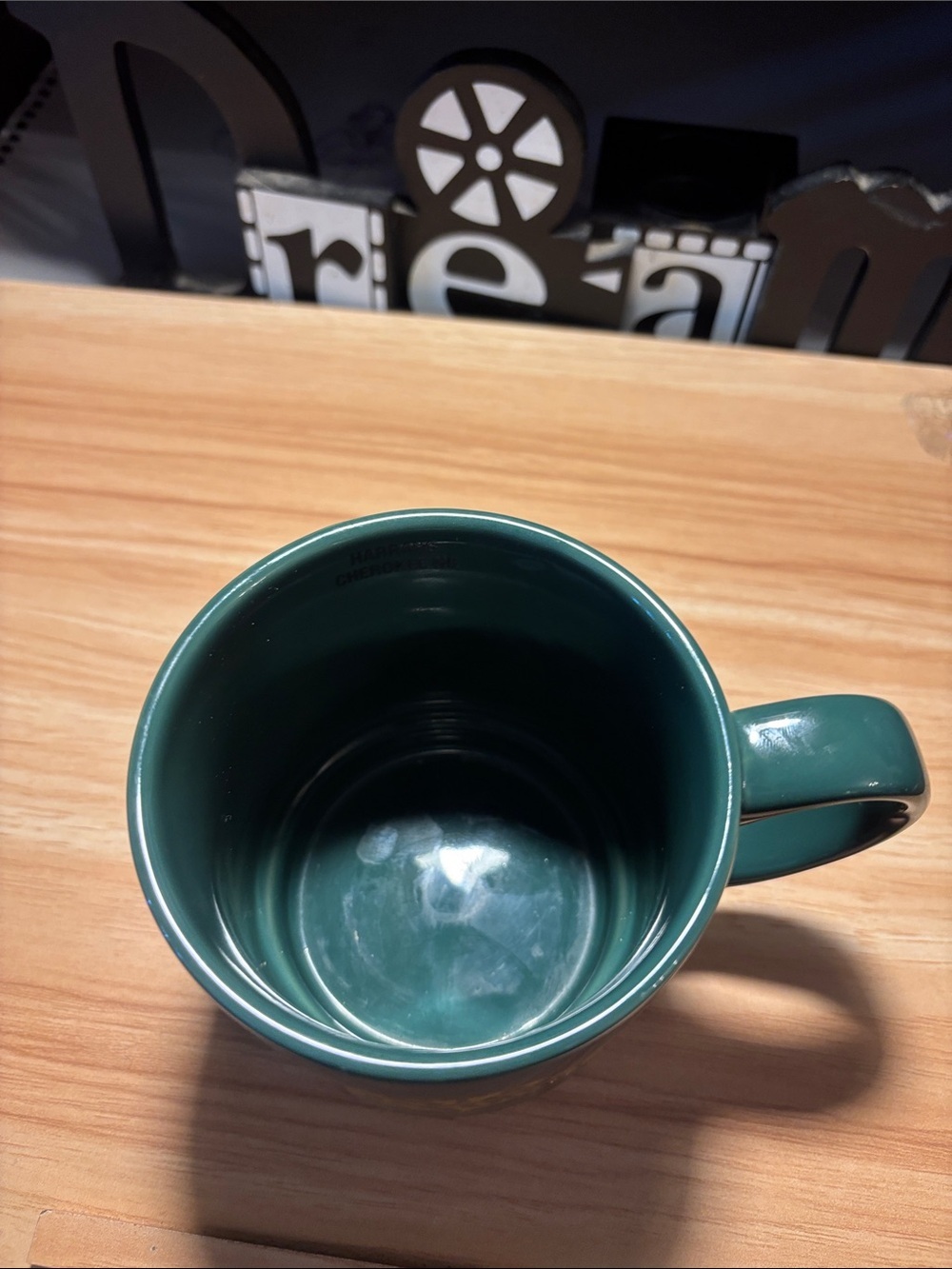 Get Lost & Be Found Green Ceramic Mug - Picture 6 of 9